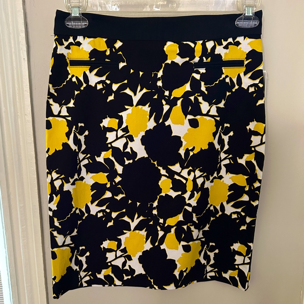 Margaret M Black and Yellow Mini Pencil Skirt